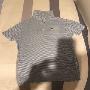 Barely used new Vineyard Vines “Edgartown polo” SIZE SMALL